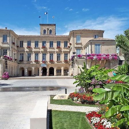Grand Appartement En Maison De Ville Вальреас Экстерьер фото